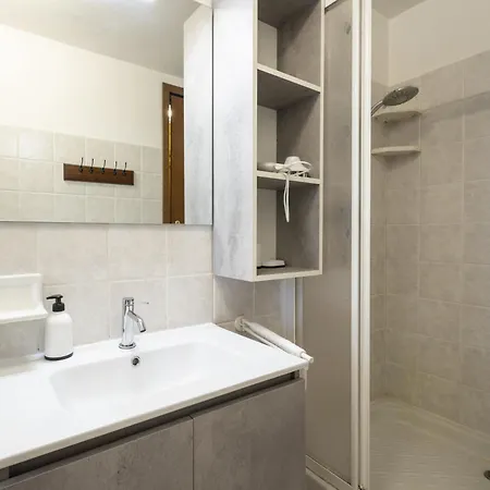 Iris By Interhome Appartement