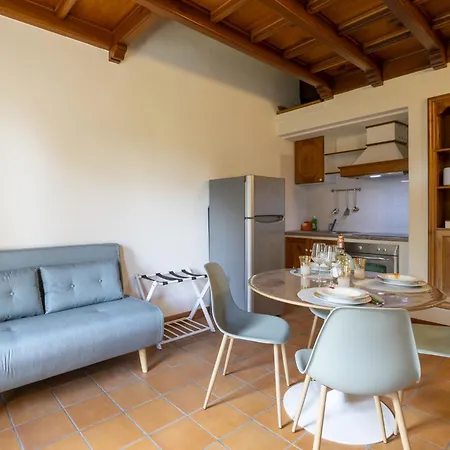 Iris By Interhome דירה