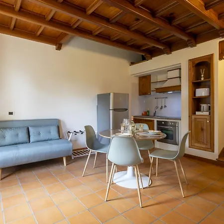 Iris By Interhome